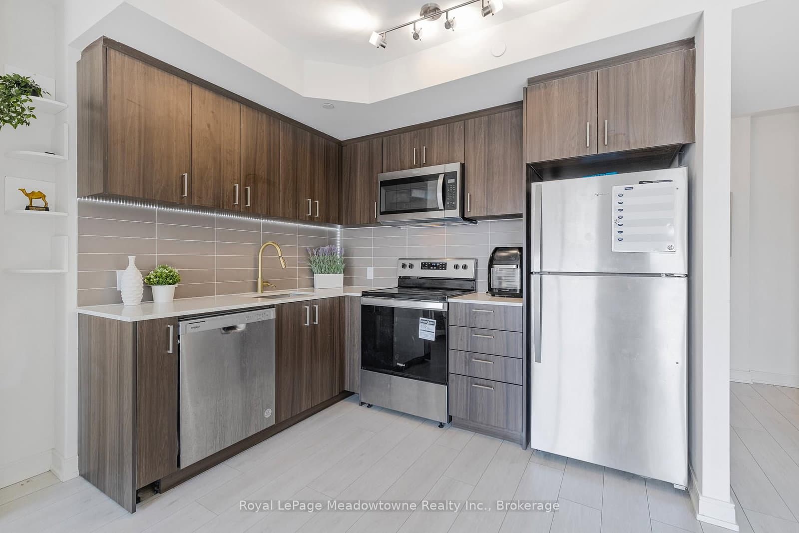 8010 Derry Road, Unit TH 107 thumbnail 9