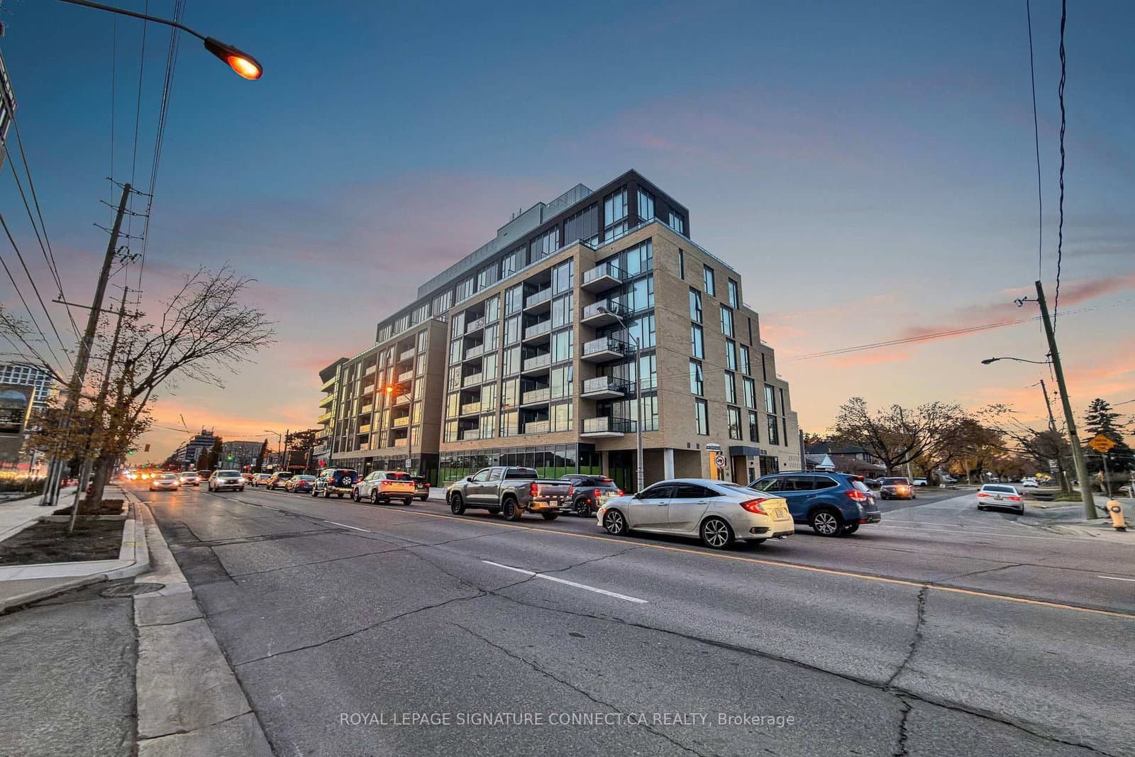 6 Chartwell Road, Unit 208