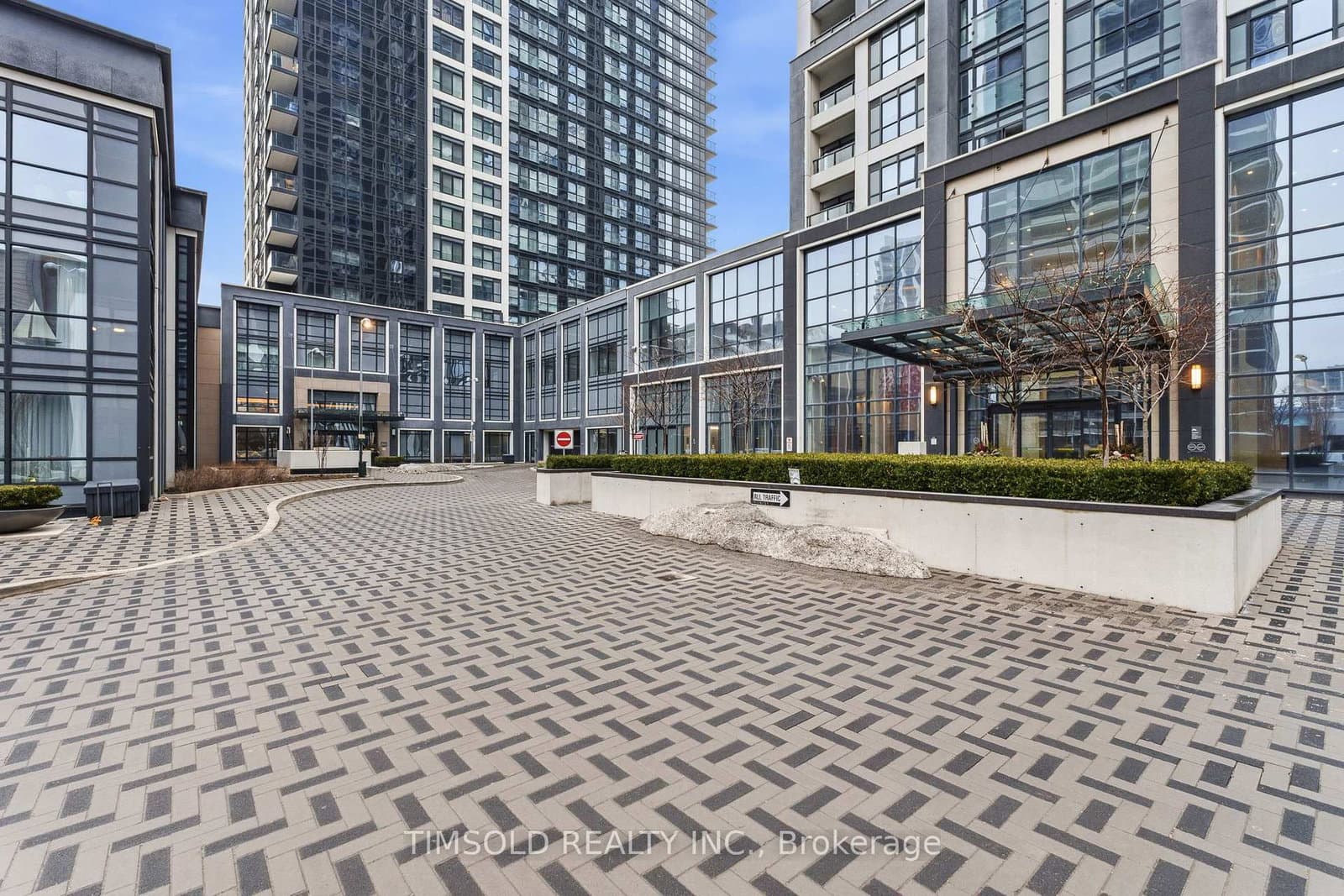5 Mabelle Avenue, Unit 4136 thumbnail 2