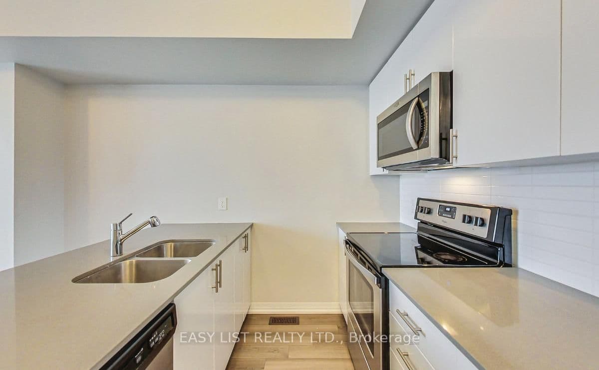 1210 Main Street E, Unit 102 thumbnail 6