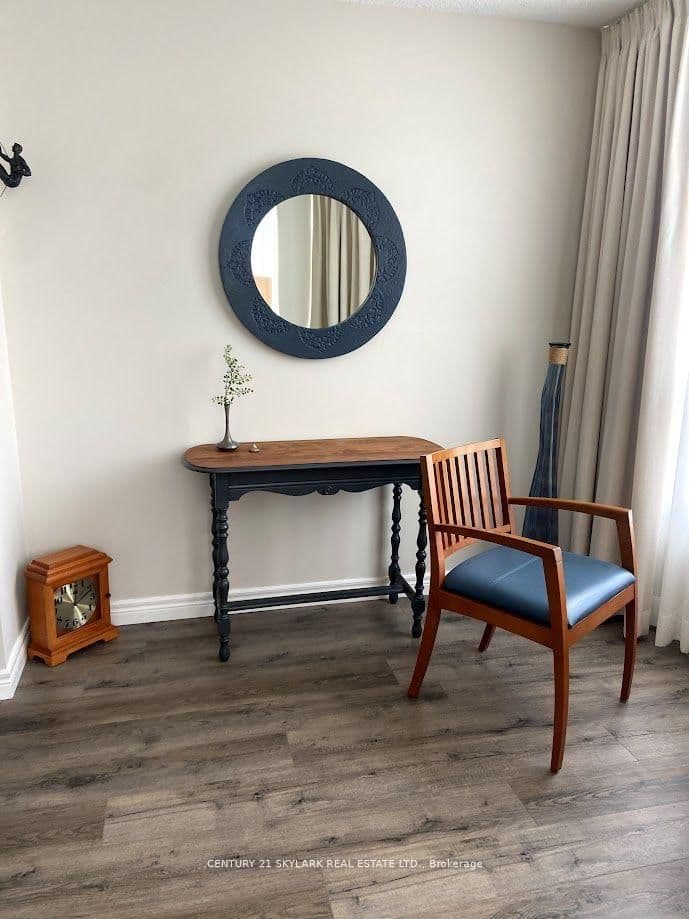 8 Lisa Street, Unit 706 thumbnail 7
