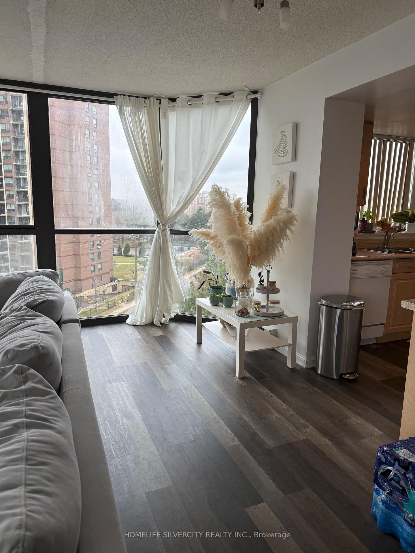 40 Richview Road, Unit 707 thumbnail 9