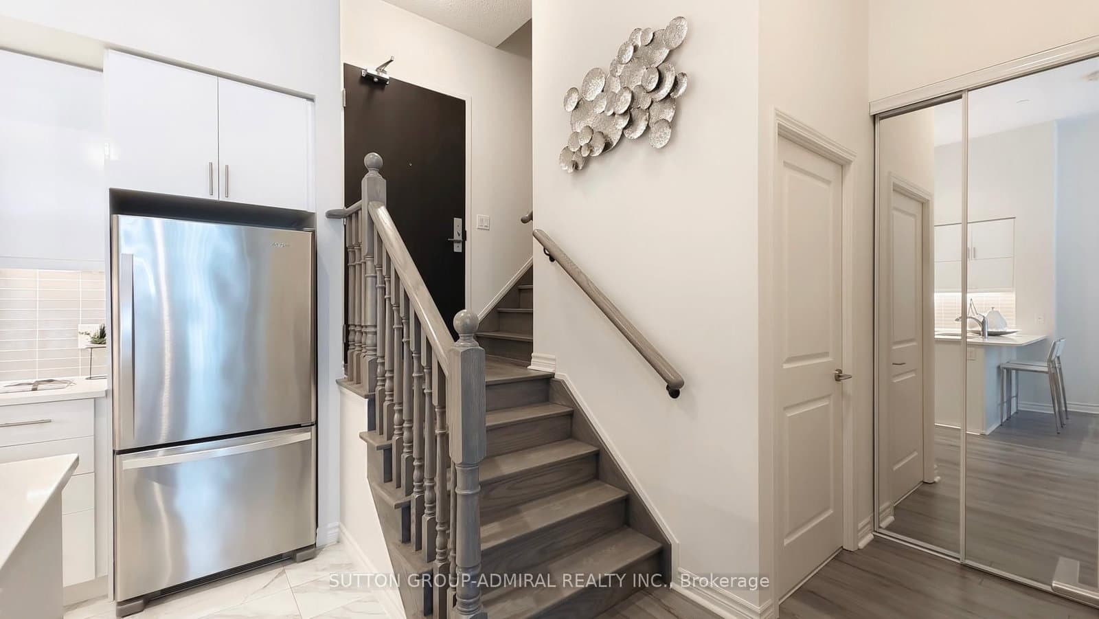 39 Annie Craig Drive, Unit Th 101 thumbnail 16