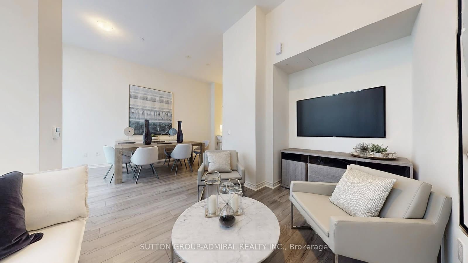 39 Annie Craig Drive, Unit Th 101 thumbnail 2