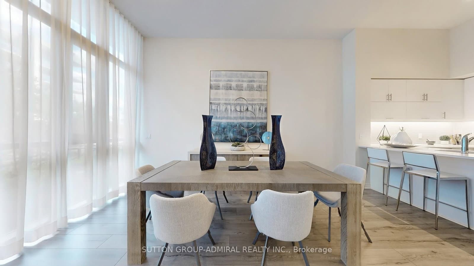39 Annie Craig Drive, Unit Th 101 thumbnail 3