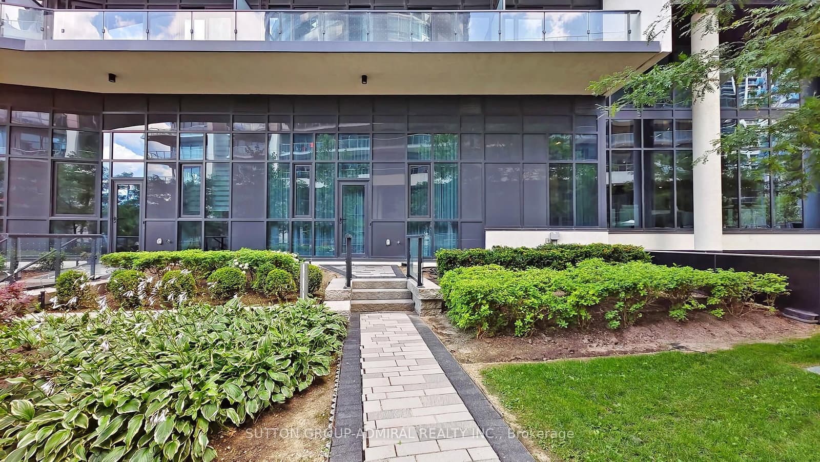39 Annie Craig Drive, Unit Th 101 thumbnail 47