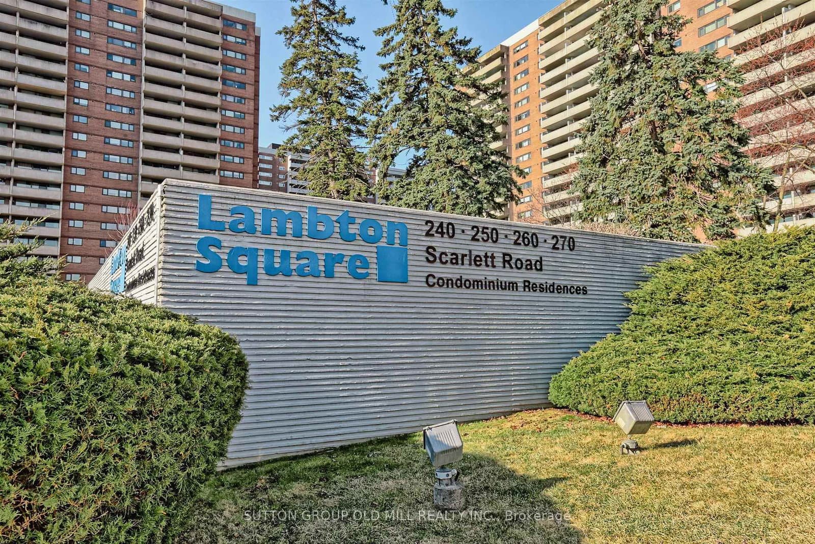 #613 - 240 Scarlett Road