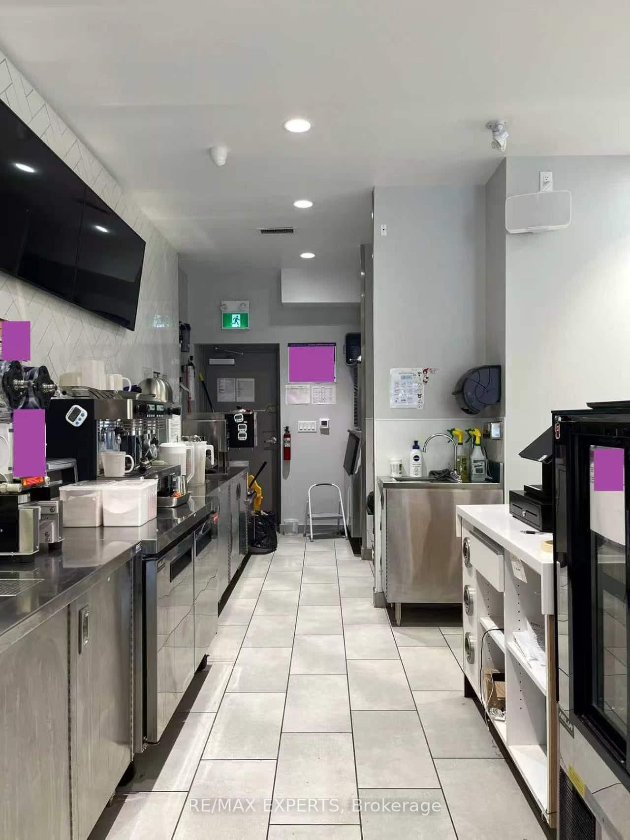 3812 Bloor Street W, Unit 1 thumbnail 6