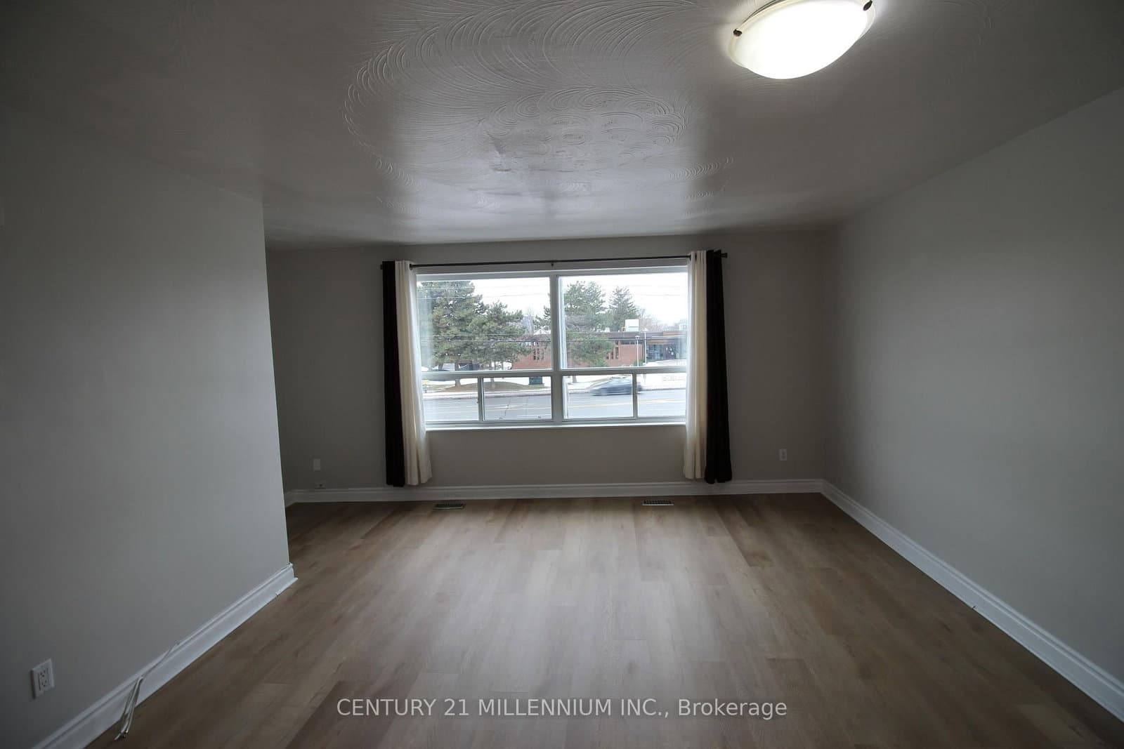 2991 Islington Avenue, Unit Upper thumbnail 4