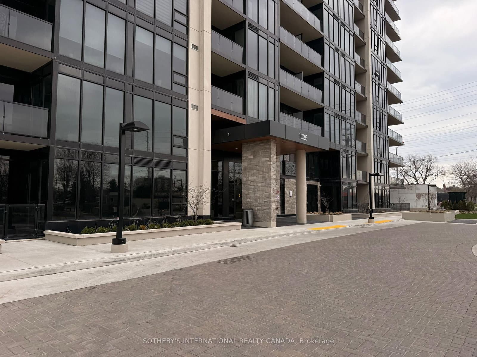 #212 - 1035 Southdown Road