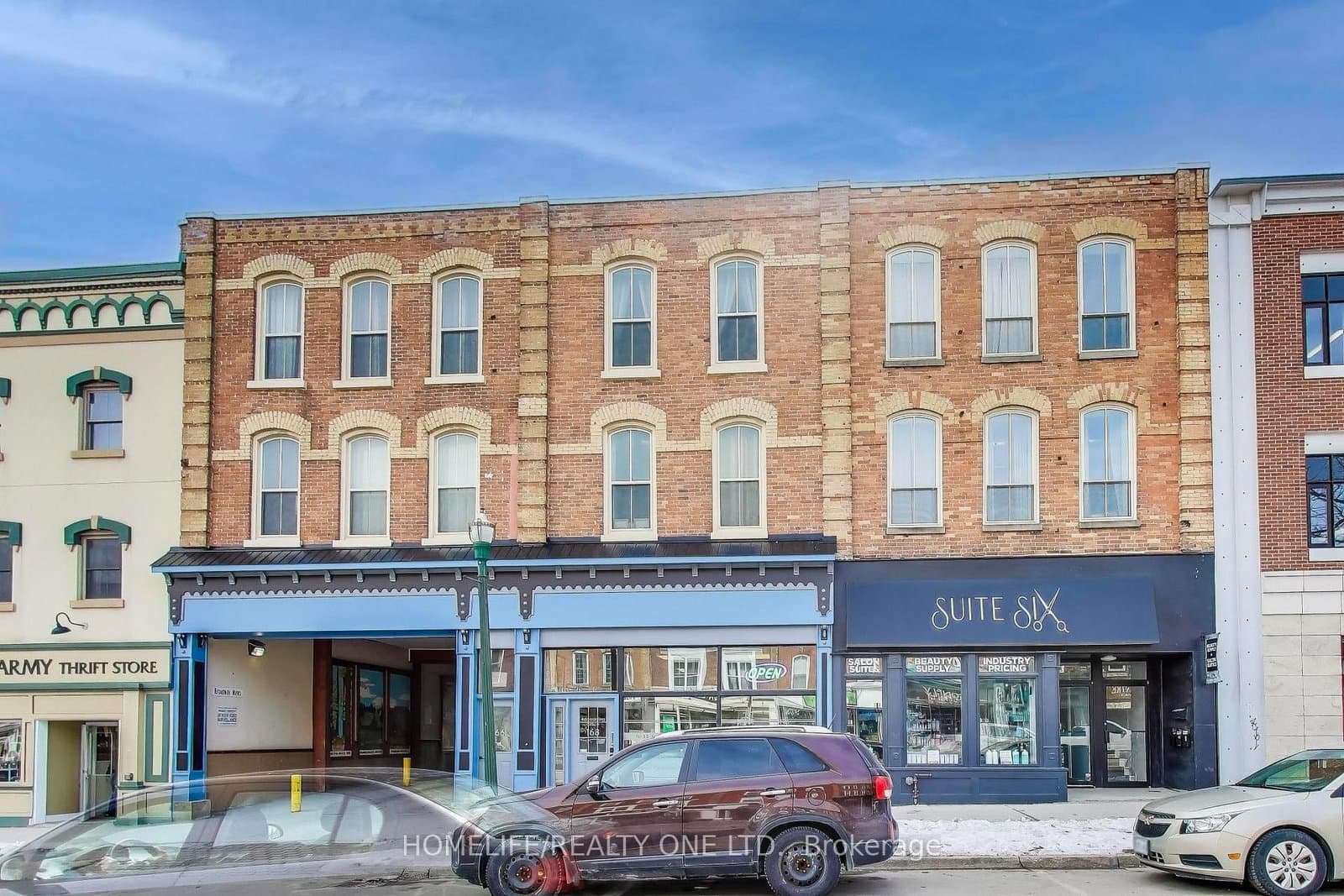 166 Broadway, Unit 3 thumbnail 2