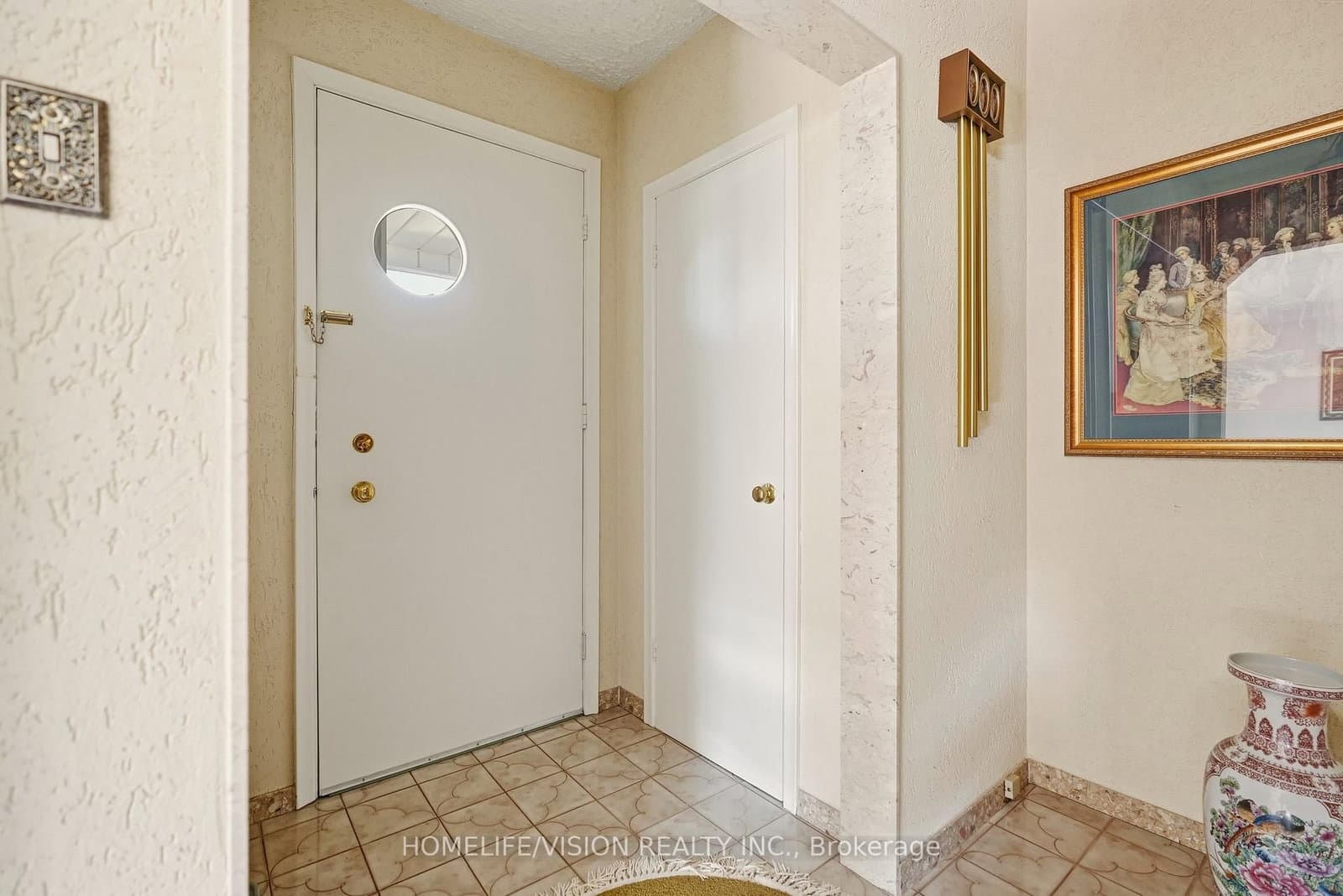 239 Epsom Downs Drive thumbnail 11