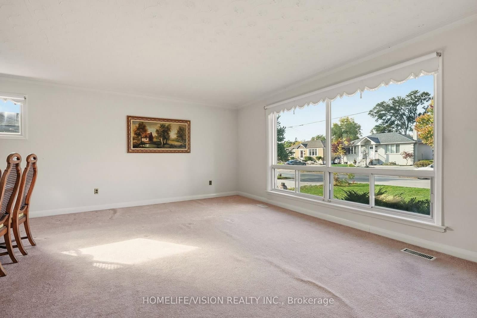 239 Epsom Downs Drive thumbnail 16