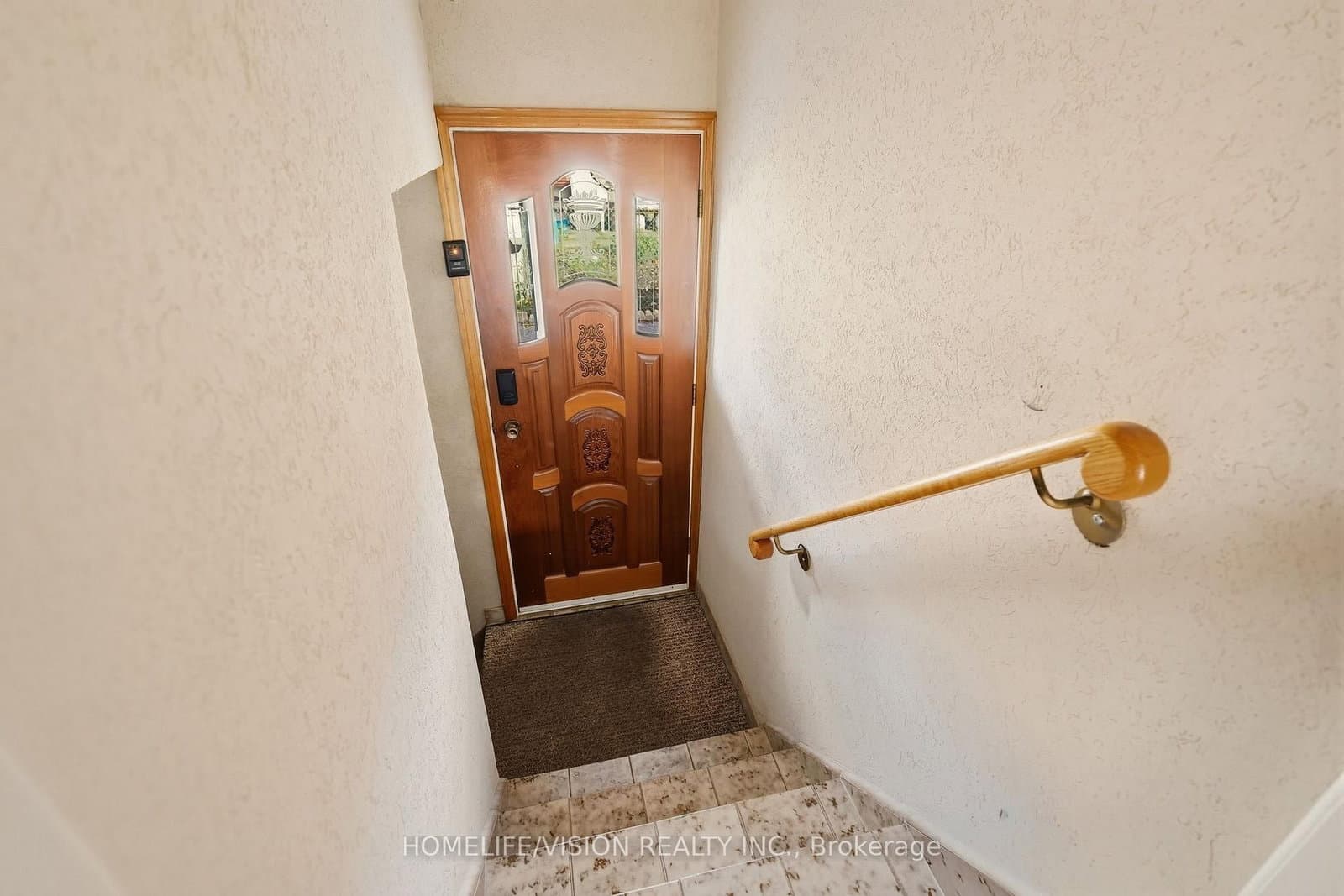 239 Epsom Downs Drive thumbnail 33