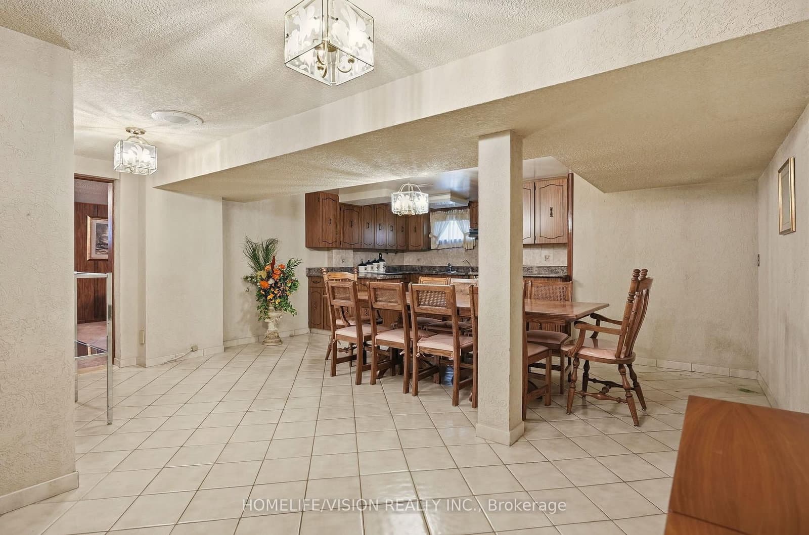 239 Epsom Downs Drive thumbnail 35