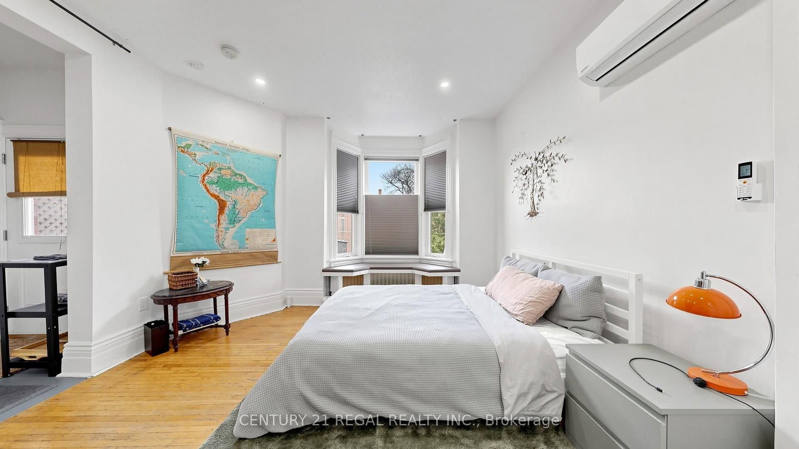 26 MACDONELL Avenue thumbnail 12