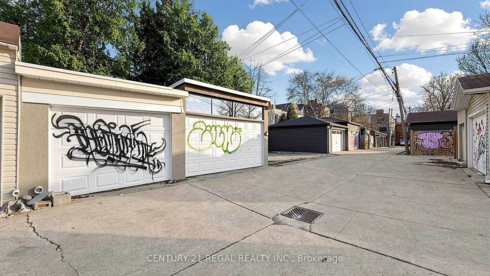 26 MACDONELL Avenue thumbnail 34