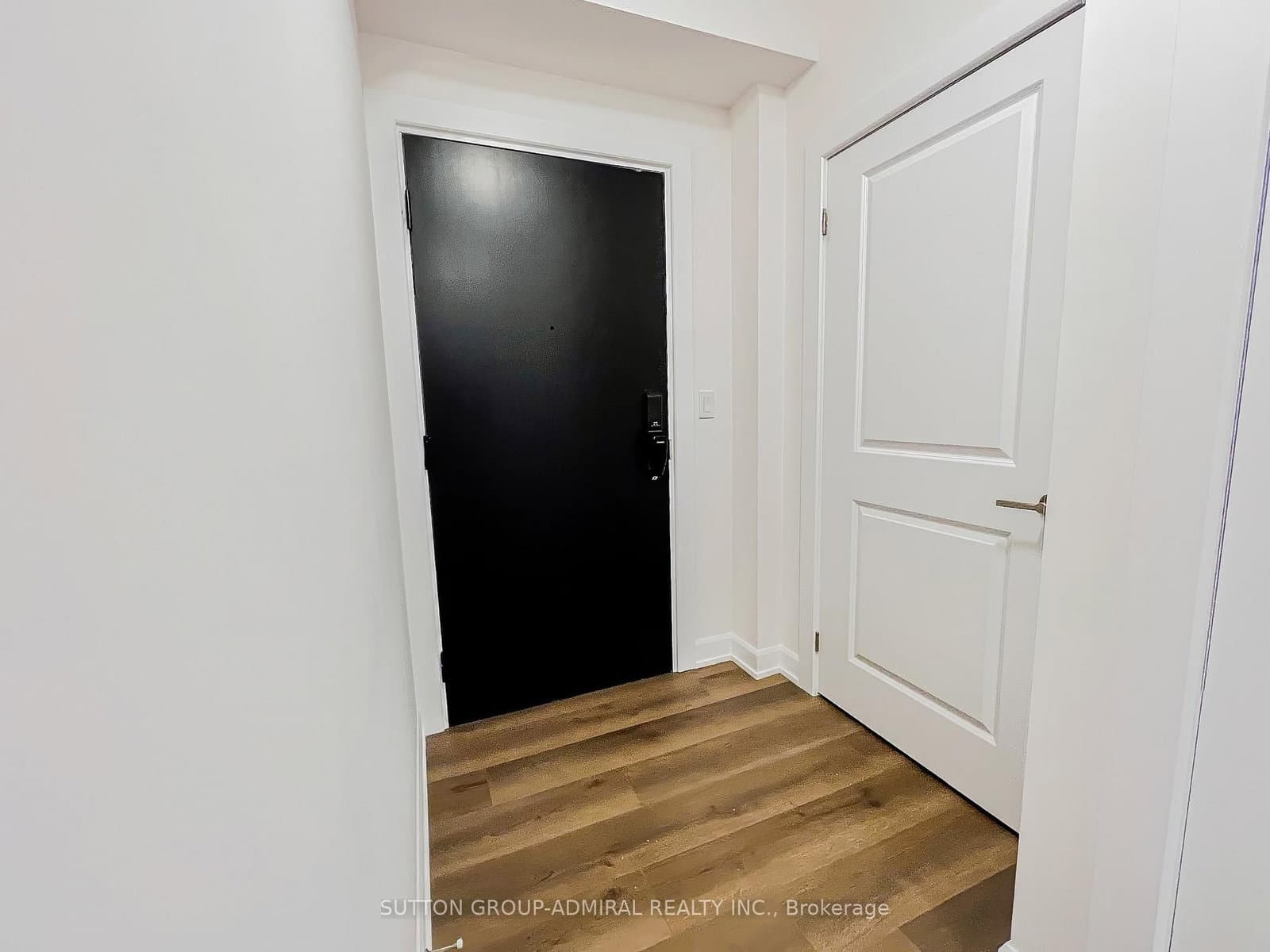 3220 William Coltson Avenue, Unit 1307 thumbnail 6