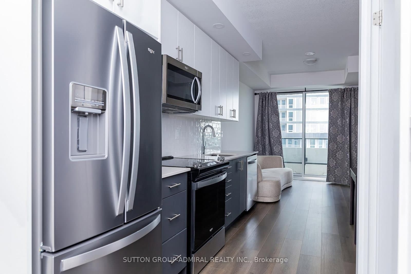3220 William Coltson Avenue, Unit 1307 thumbnail 8