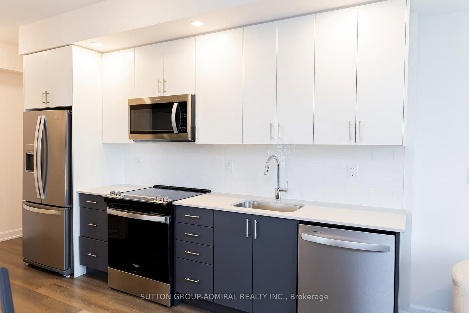 3220 William Coltson Avenue, Unit 1307 thumbnail 9