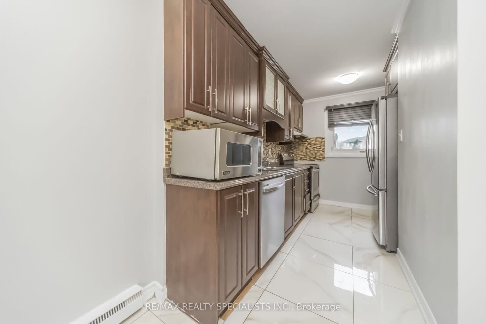 8 Grantbrook Court thumbnail 16