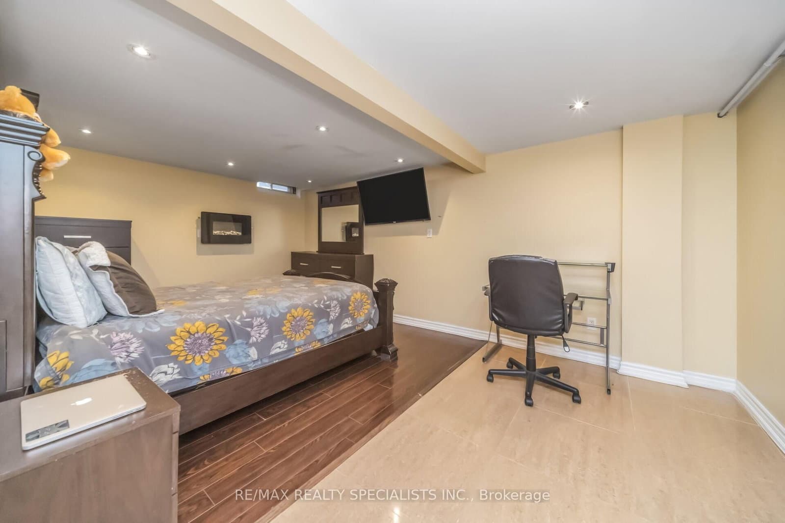8 Grantbrook Court thumbnail 22