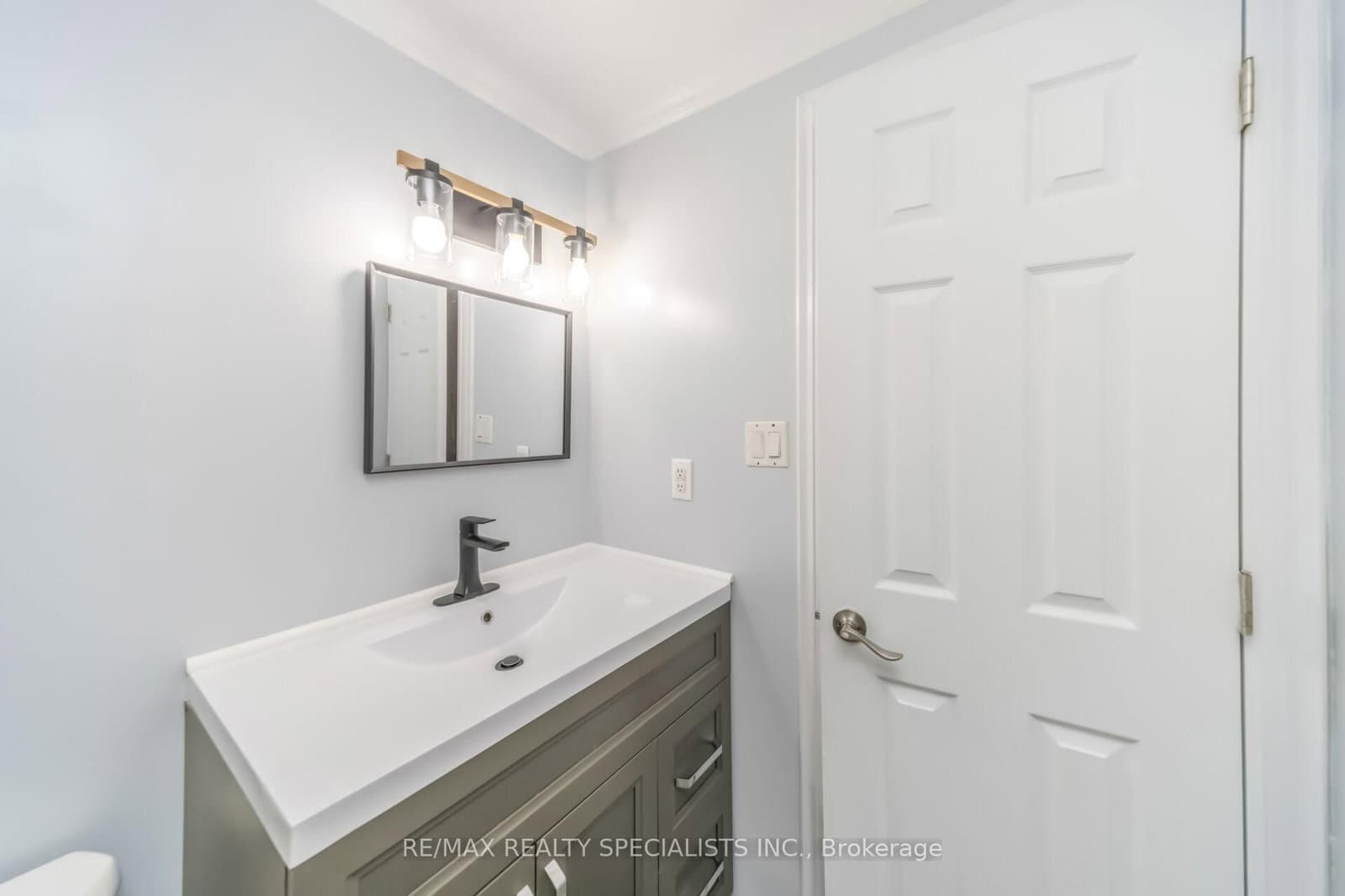 8 Grantbrook Court thumbnail 26