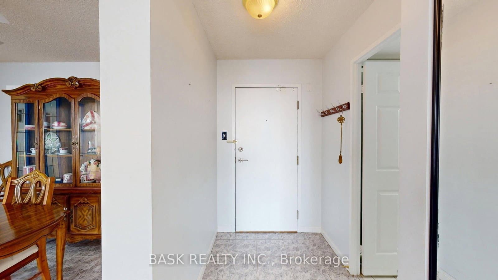 12 Laurelcrest Street, Unit 907 thumbnail 2