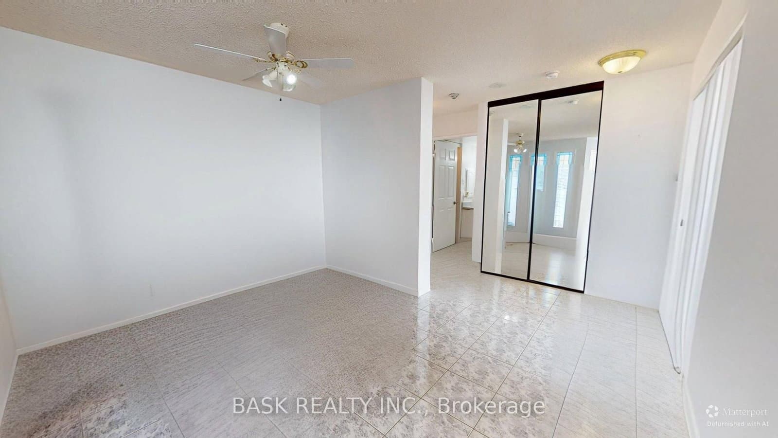 12 Laurelcrest Street, Unit 907 thumbnail 24
