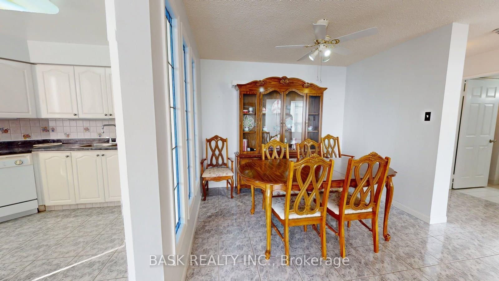 12 Laurelcrest Street, Unit 907 thumbnail 9