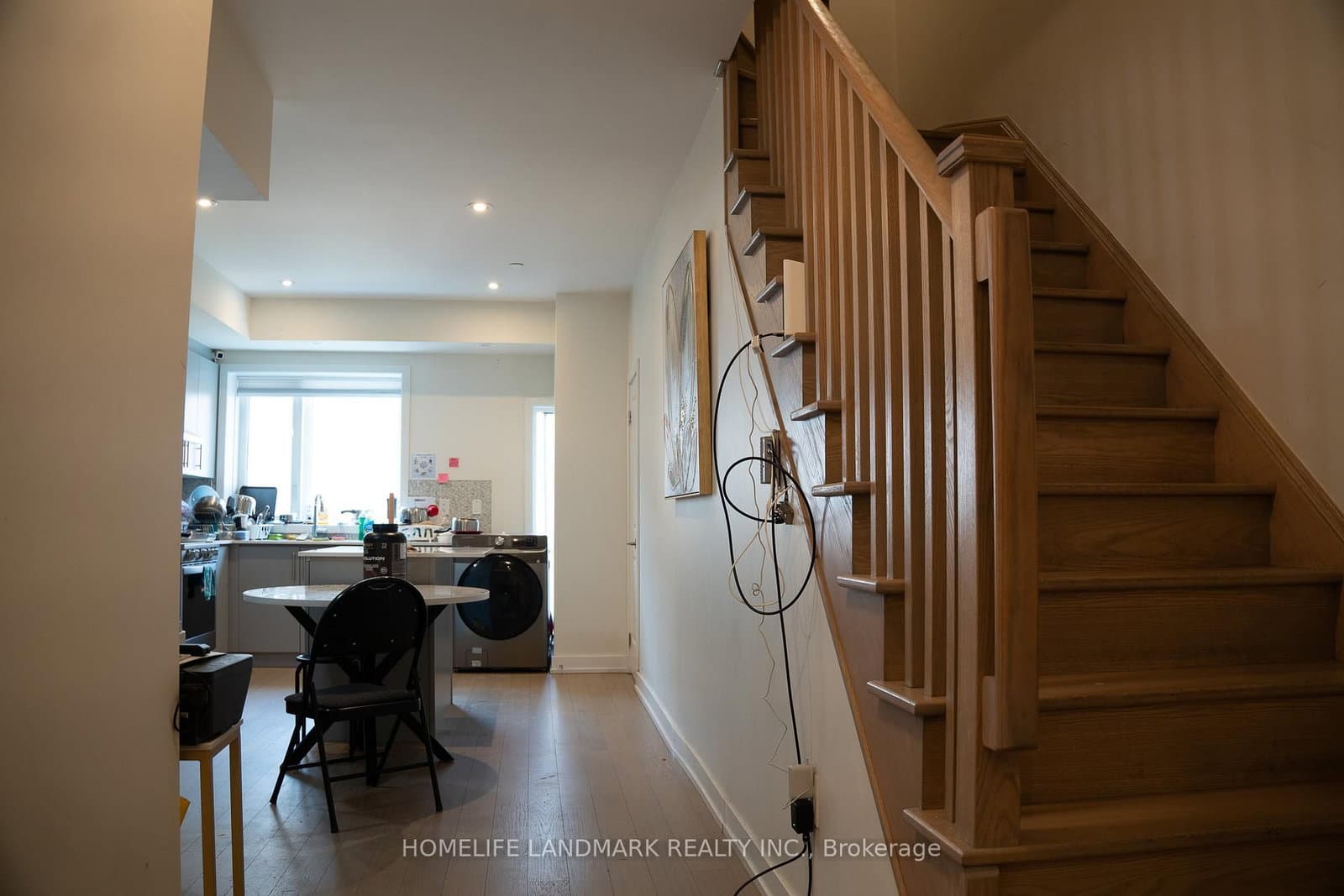 110 William Duncan Road thumbnail 7