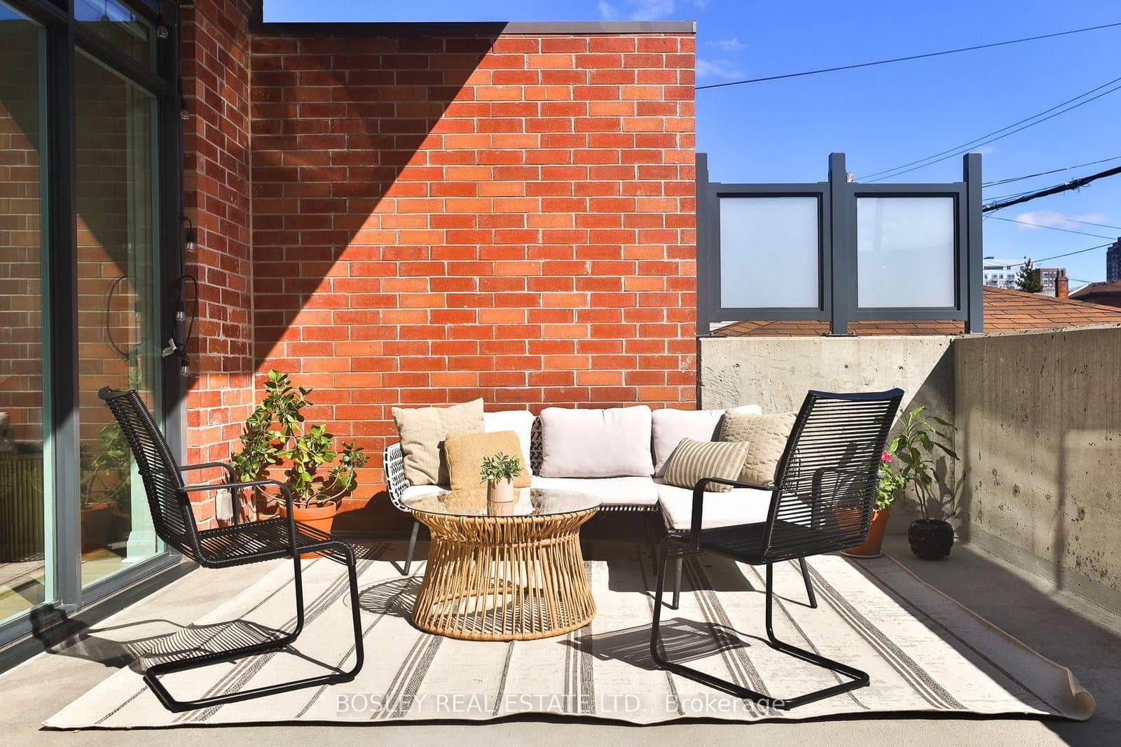 #103 - 245 Perth Avenue