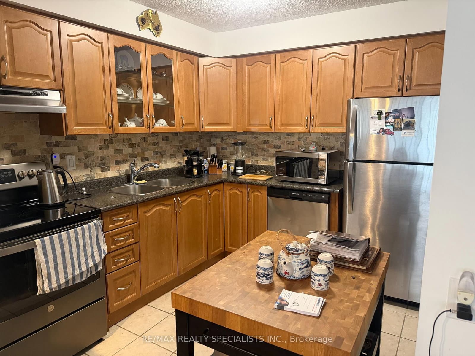 #105 - 2301 Derry Road W