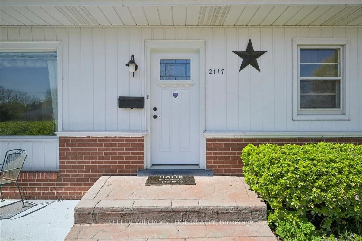 2117 Edinburgh Drive thumbnail 5