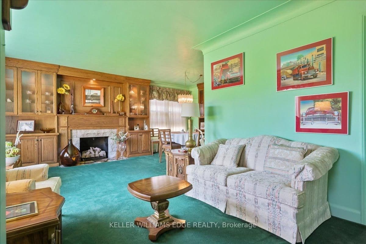 2117 Edinburgh Drive thumbnail 9
