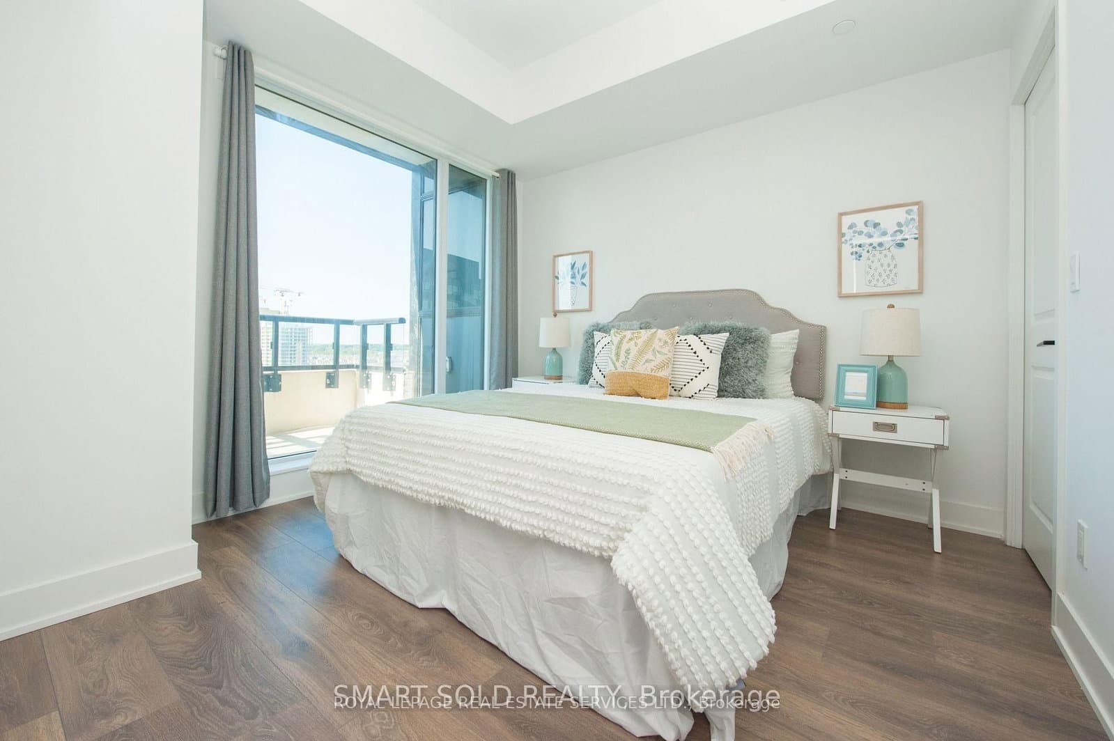 2485 Taunton Road, Unit 1126 thumbnail 8