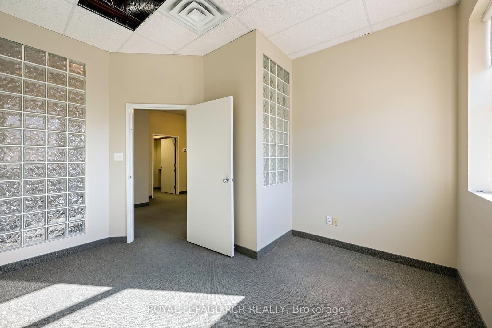 190 Broadway, Unit 205 thumbnail 13