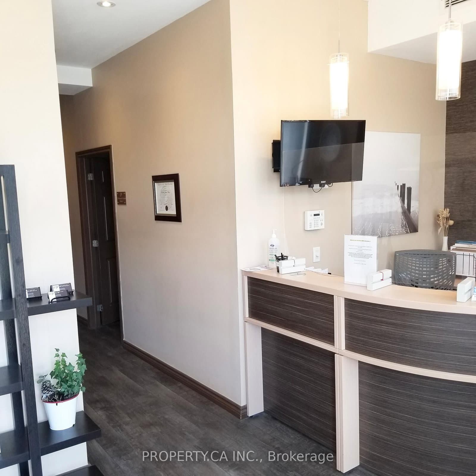 1254 Main Street E thumbnail 42