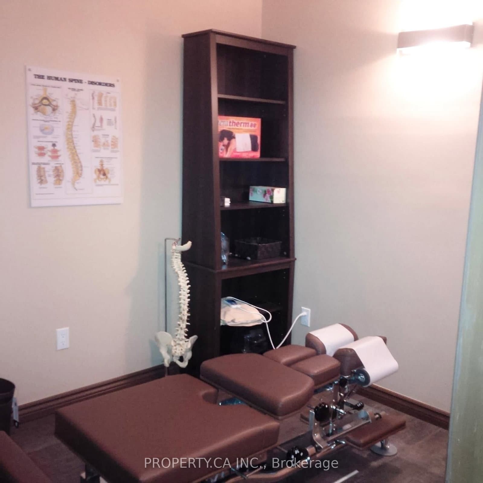 1254 Main Street E thumbnail 44