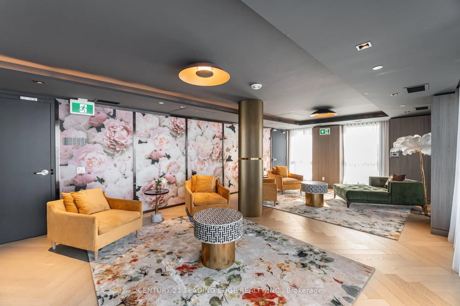 405 Dundas Street W, Unit 317 thumbnail 36