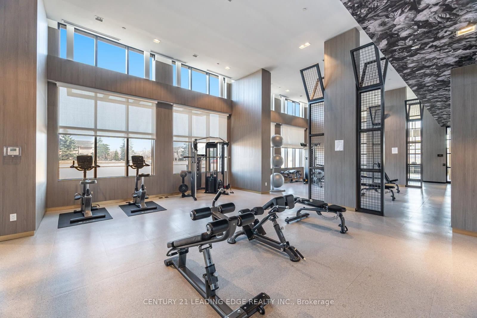 405 Dundas Street W, Unit 317 thumbnail 43