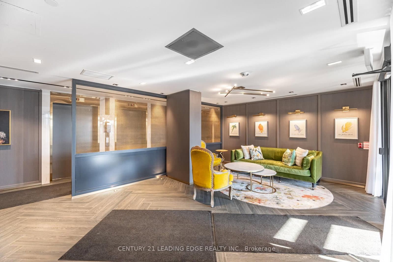 405 Dundas Street W, Unit 317 thumbnail 50