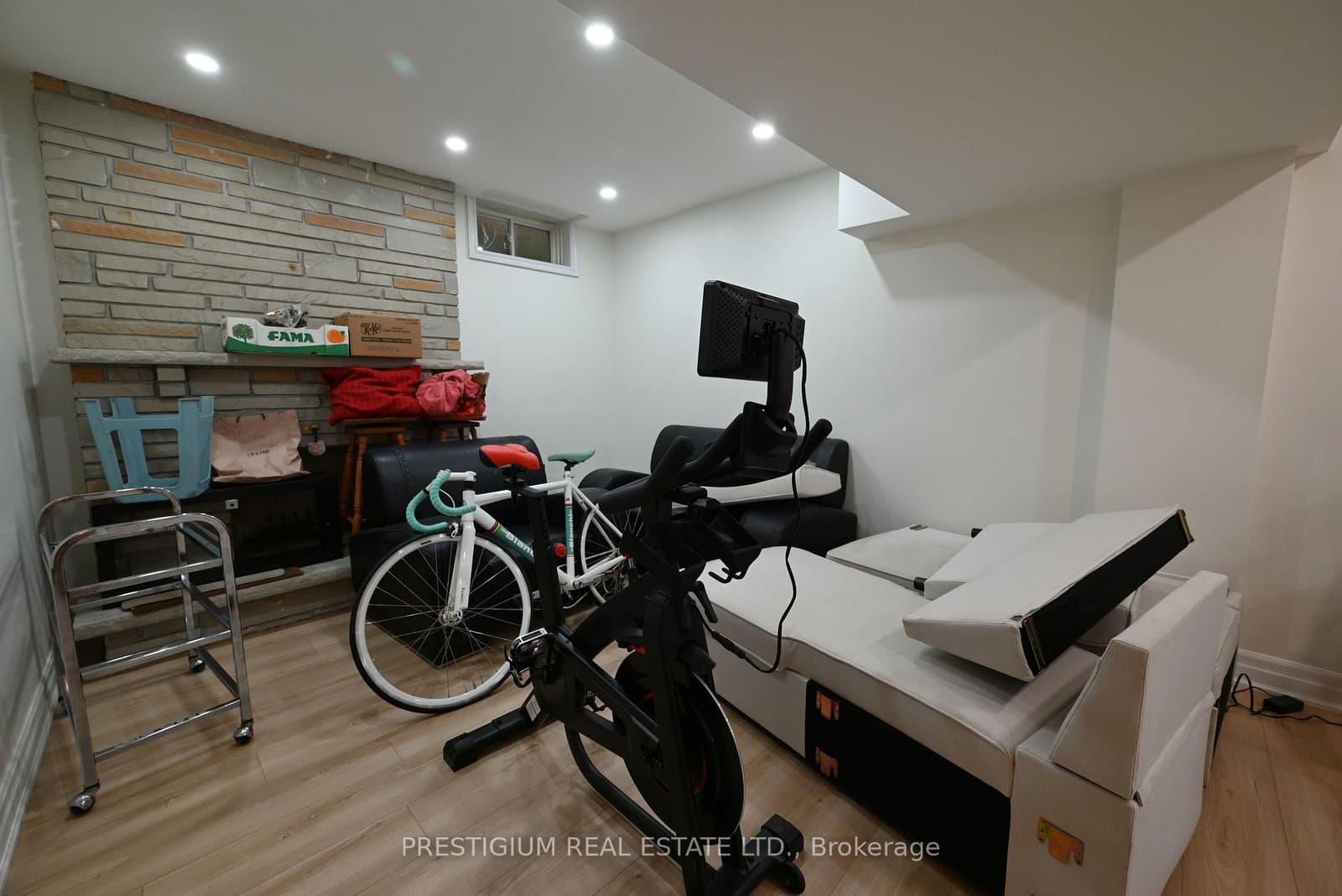 1412 Islington Avenue, Unit Basement thumbnail 11