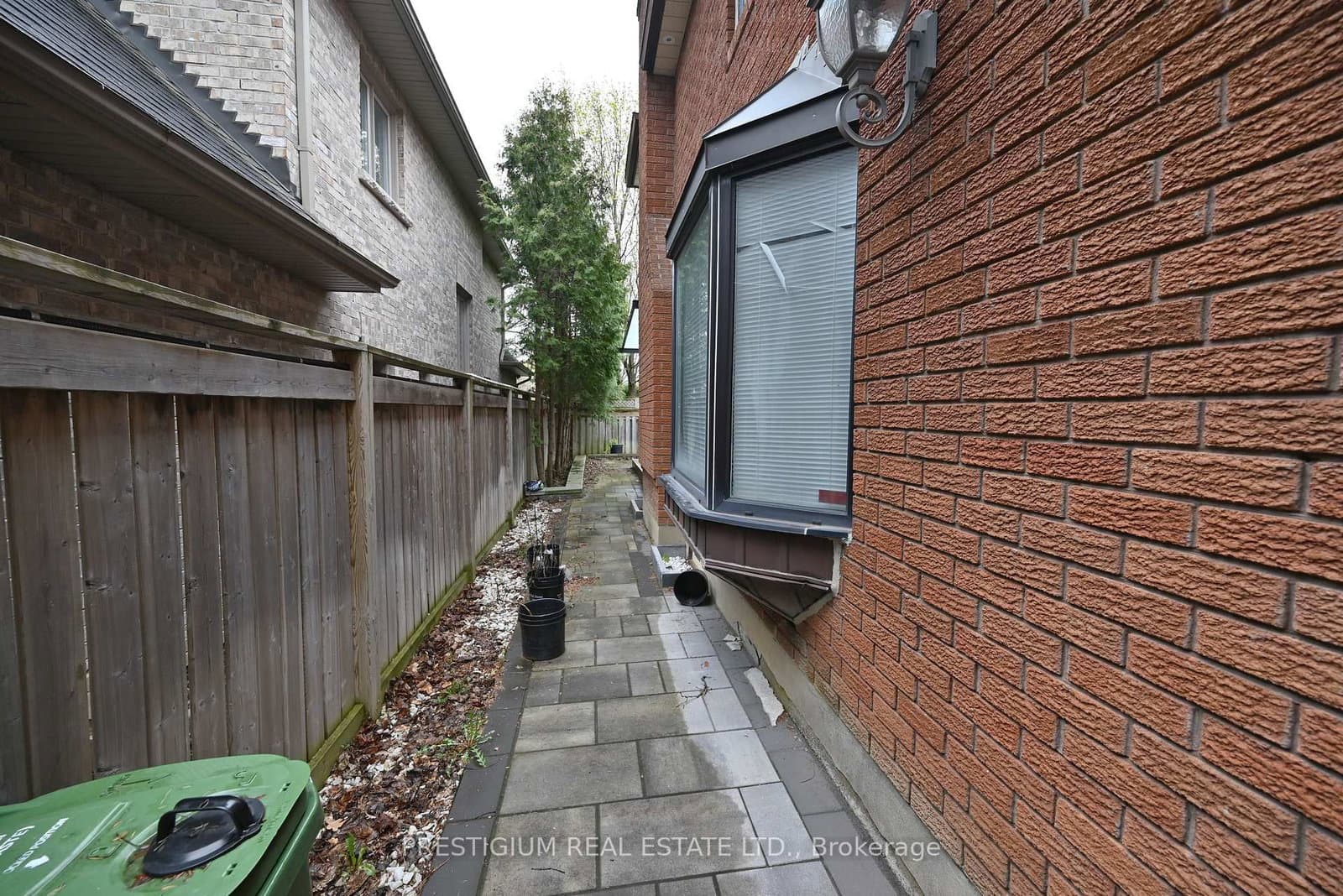 1412 Islington Avenue, Unit Basement thumbnail 3