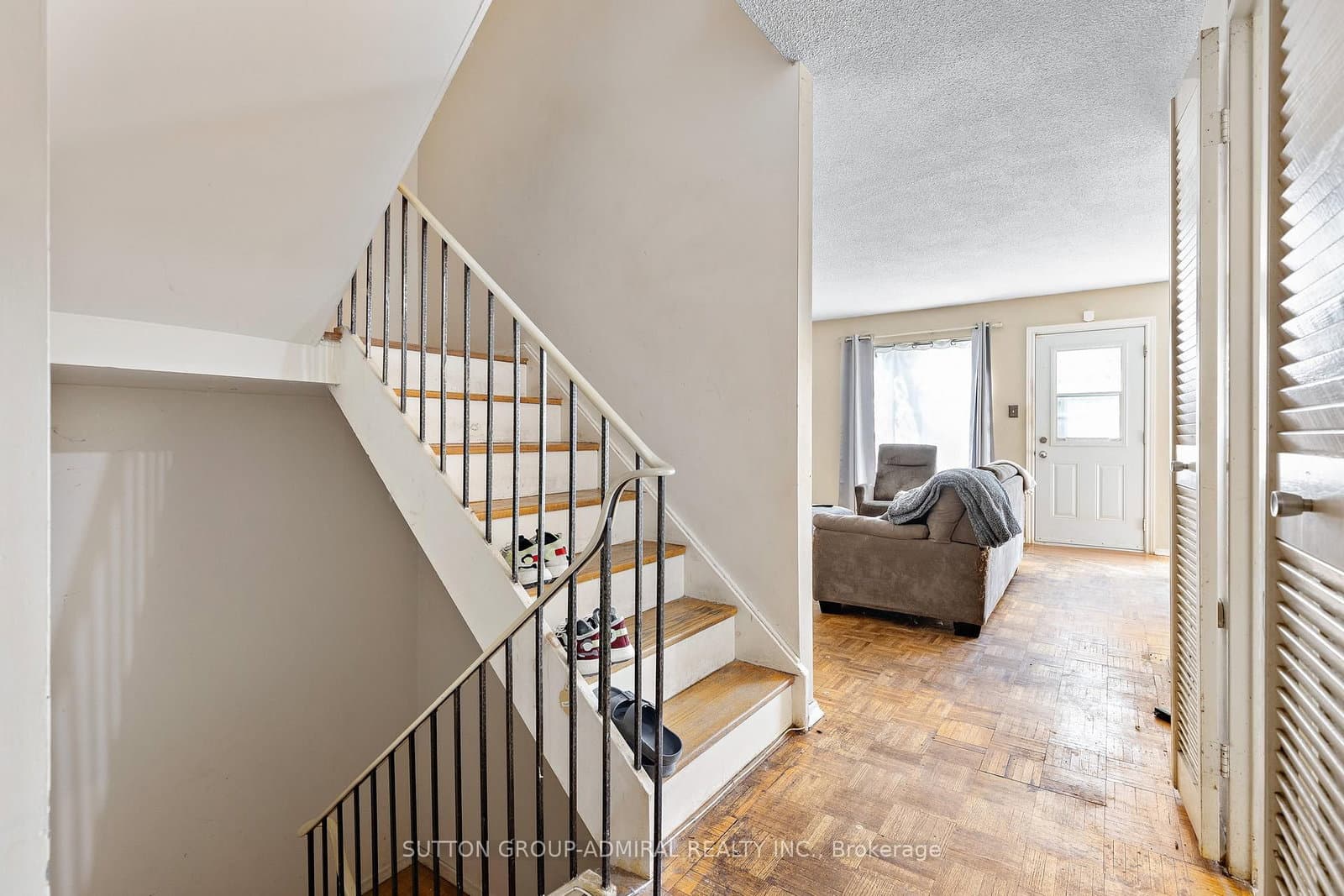 21 Four Winds Drive, Unit 11 thumbnail 16