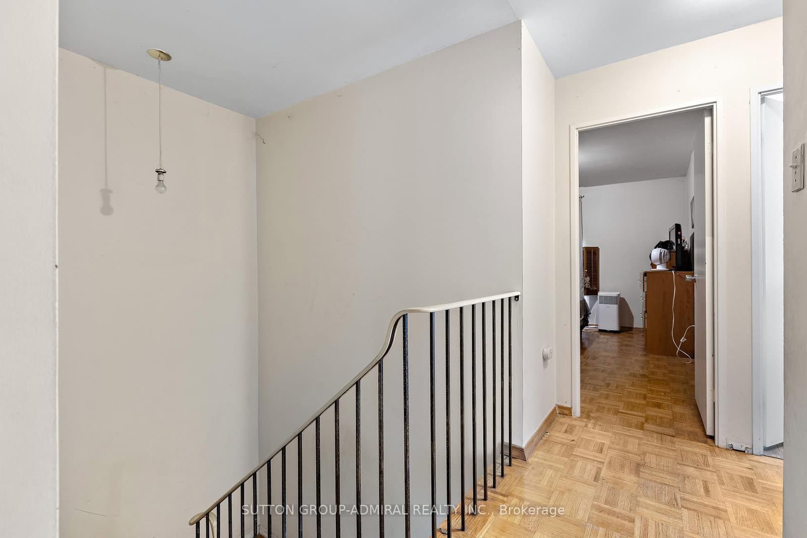 21 Four Winds Drive, Unit 11 thumbnail 24