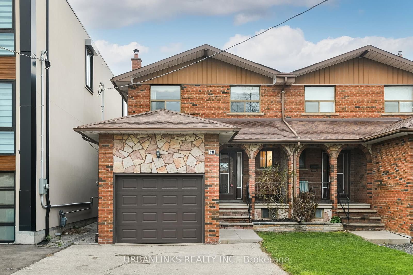 78 Evans Avenue thumbnail 2