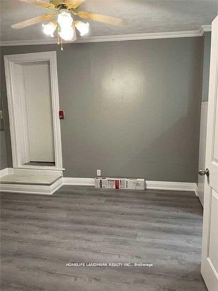 271 Dunn Avenue, Unit 2 thumbnail 5