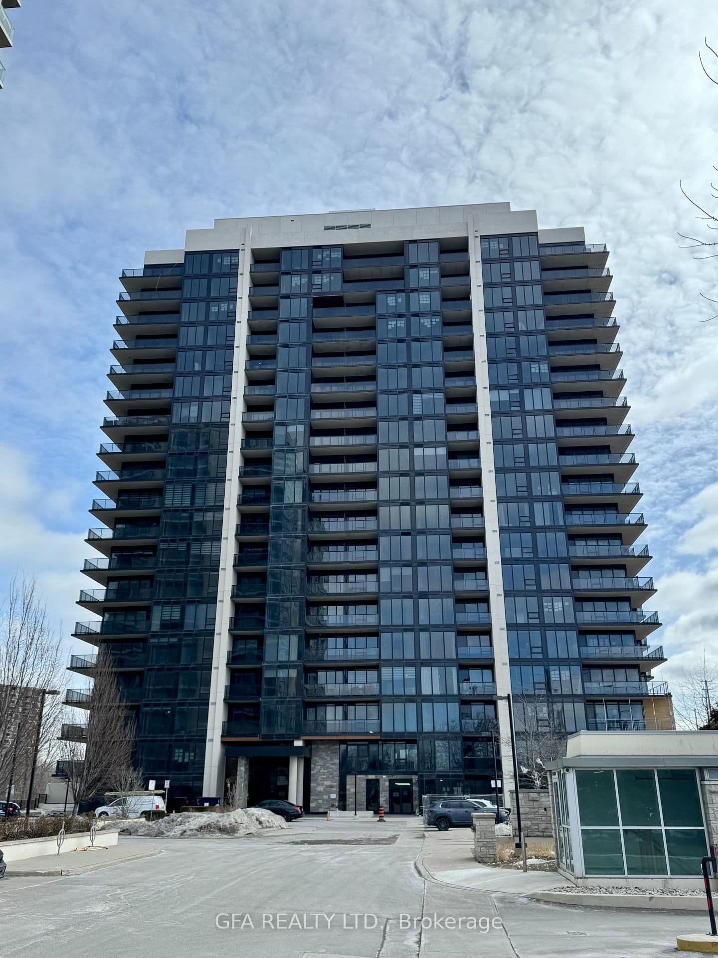 #707 - 1035 Southdown Road