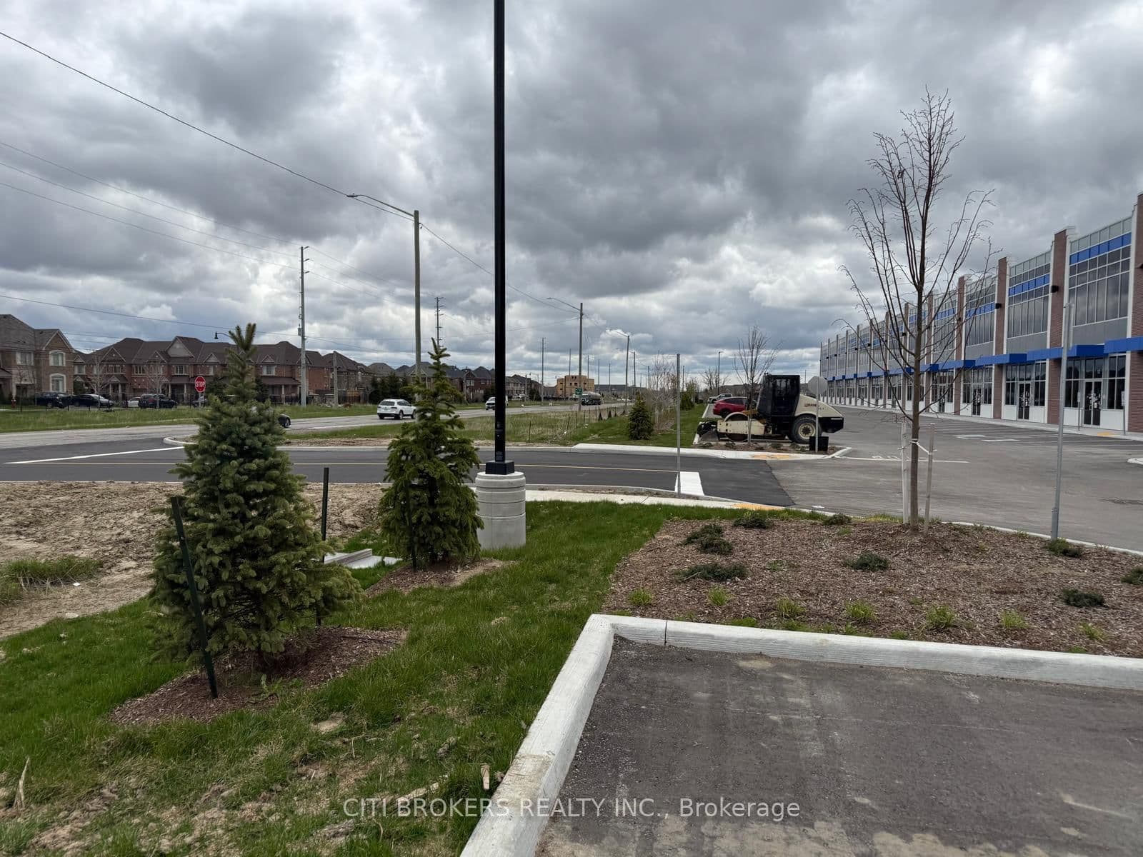10900 Dixie Road, Unit 10 (A10) thumbnail 4